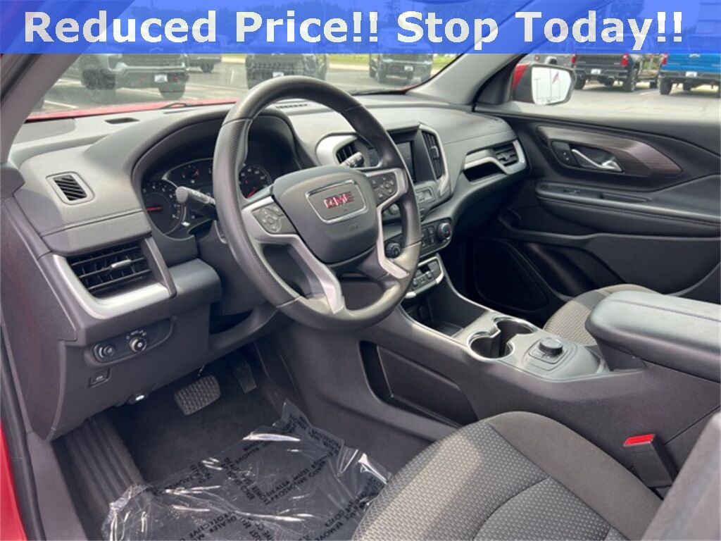 2024 GMC Terrain SLE Green Bay WI