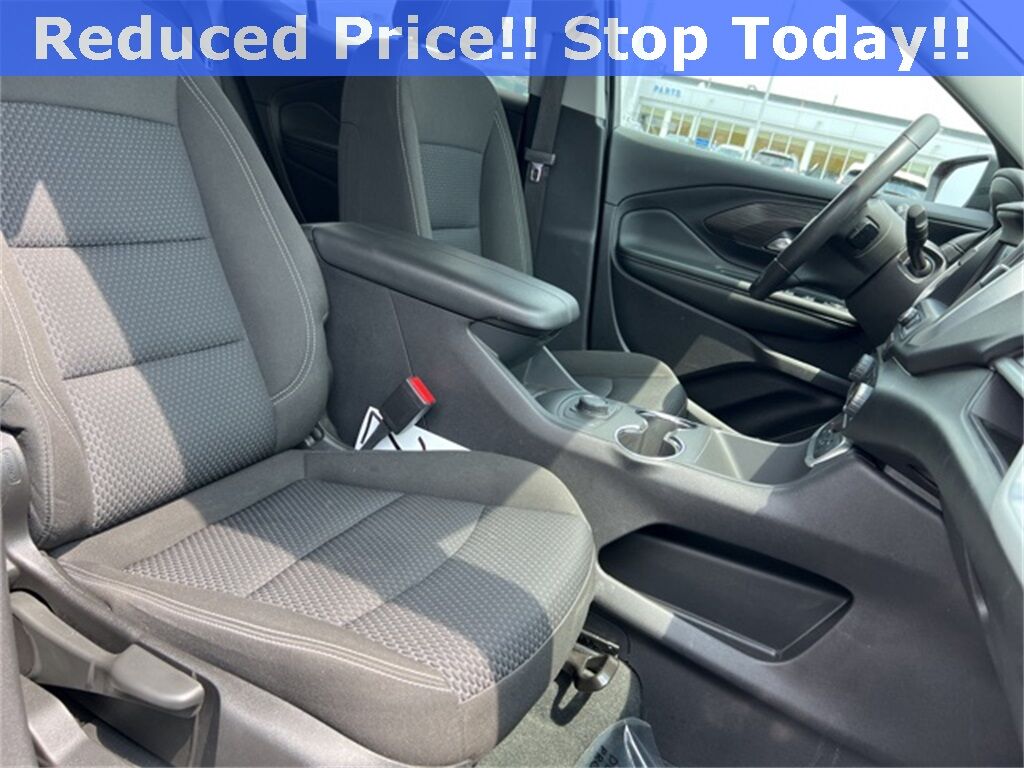 2024 GMC Terrain SLE Green Bay WI