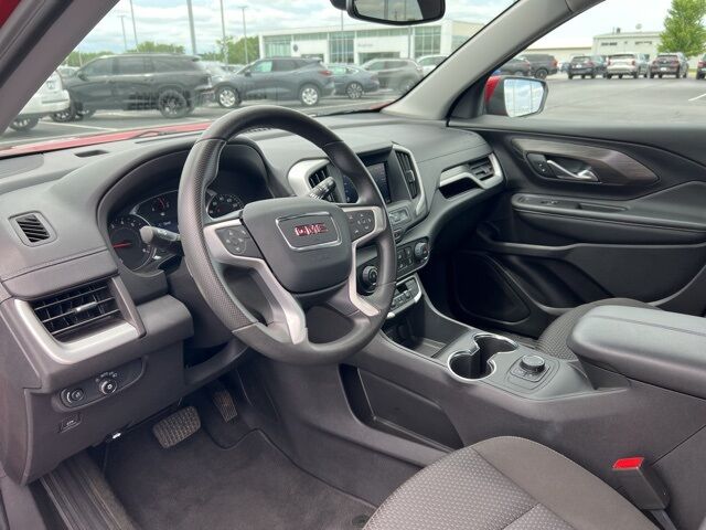 2024 GMC Terrain SLE Green Bay WI