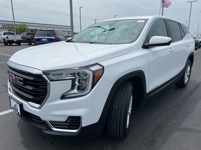 2024 GMC Terrain SLE Green Bay WI
