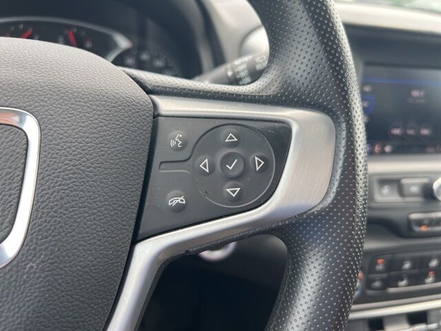 2024 GMC Terrain SLE Green Bay WI