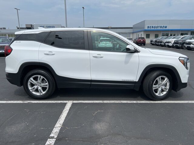 2024 GMC Terrain SLE Green Bay WI