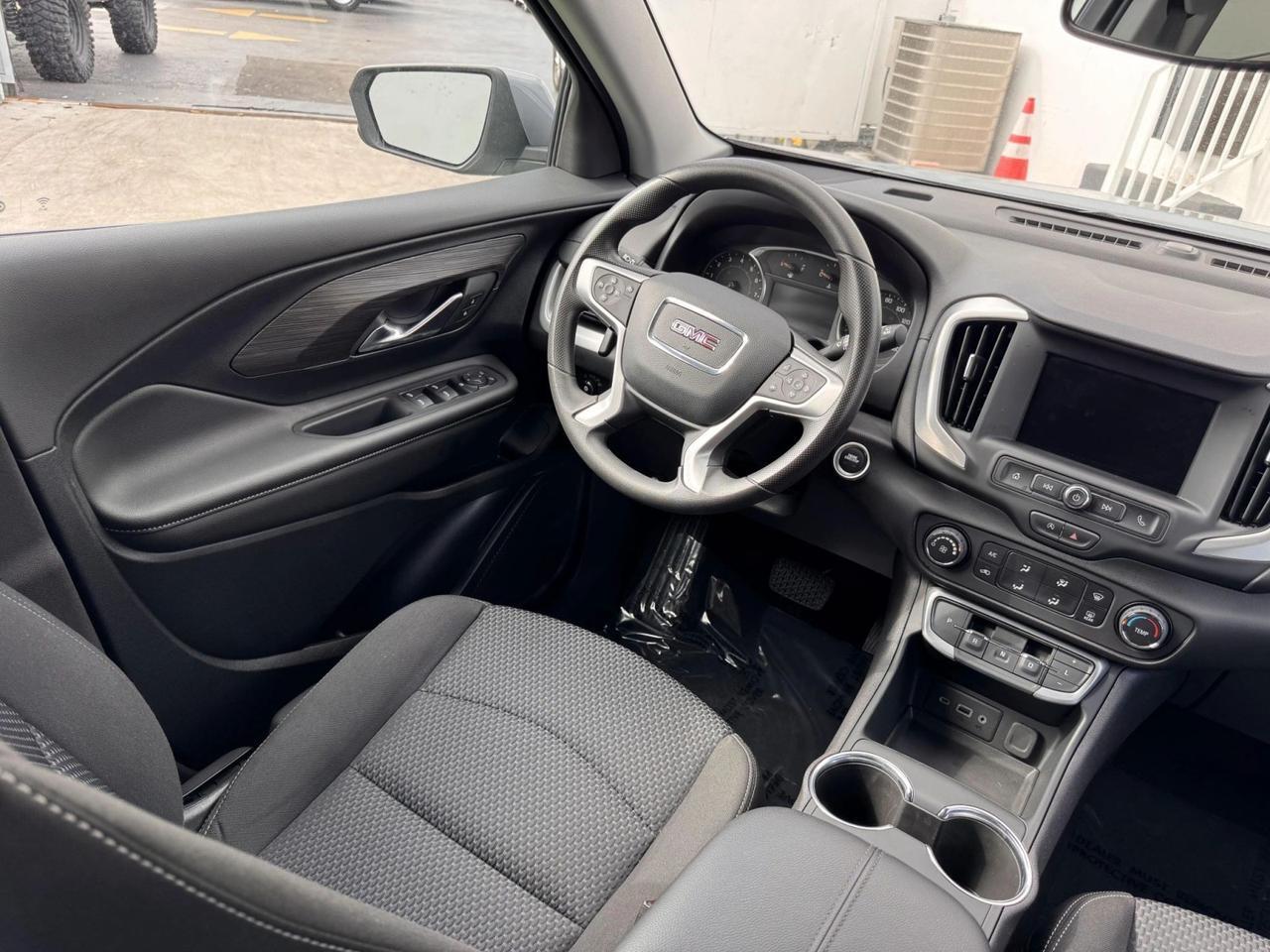 2024 GMC Terrain SLE Miami FL