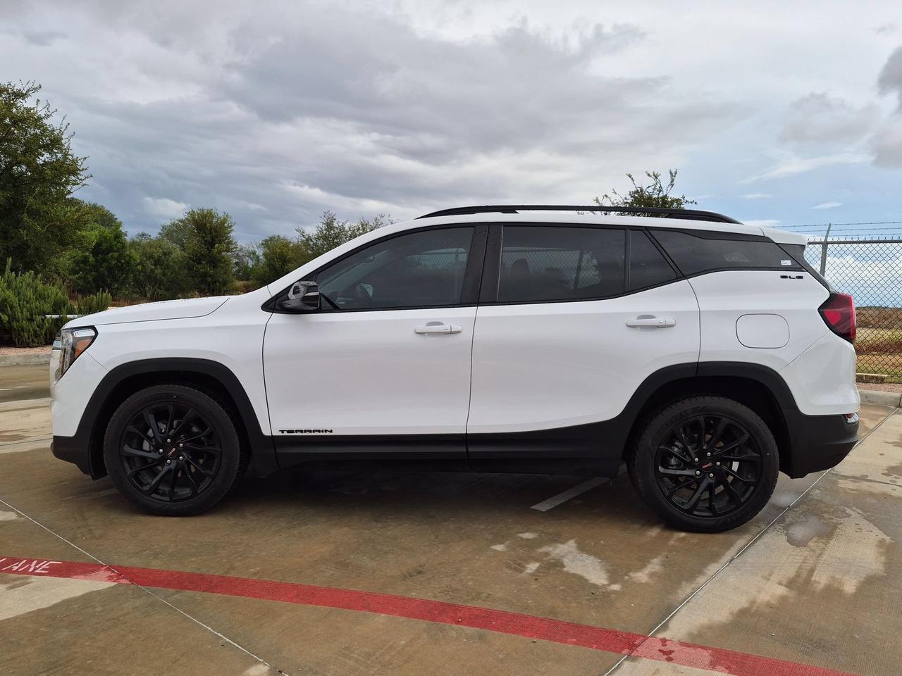 2024 GMC Terrain SLE Castroville TX