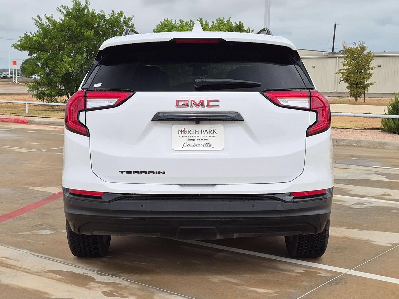 2024 GMC Terrain SLE Castroville TX