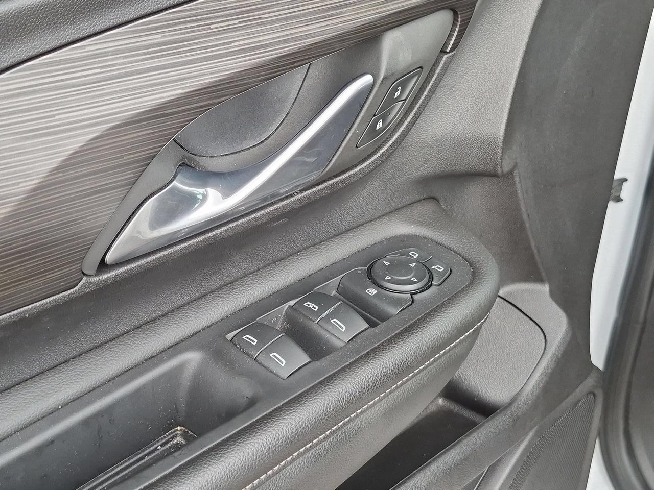 2024 GMC Terrain SLE Castroville TX