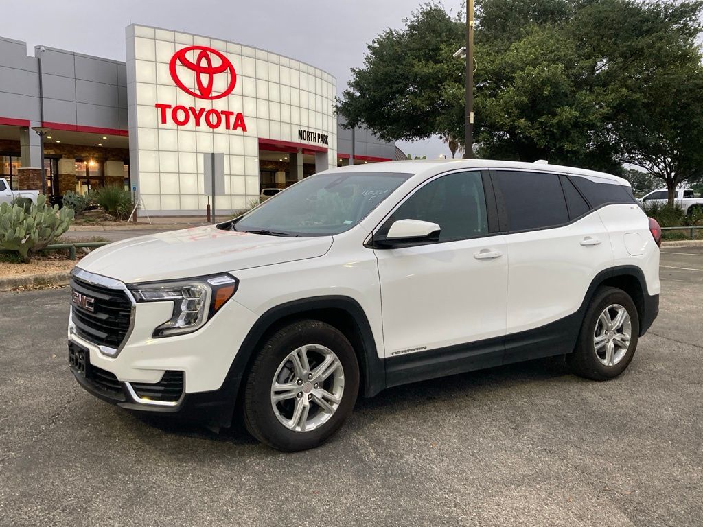 2024 GMC Terrain SLE