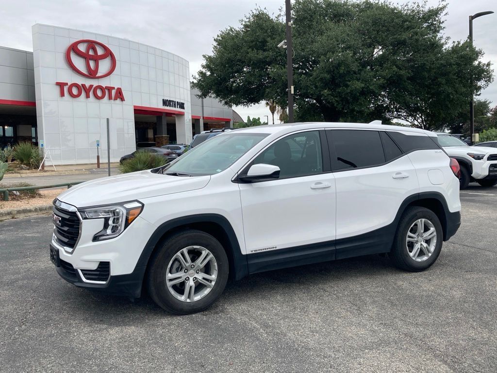 2024 GMC Terrain SLE