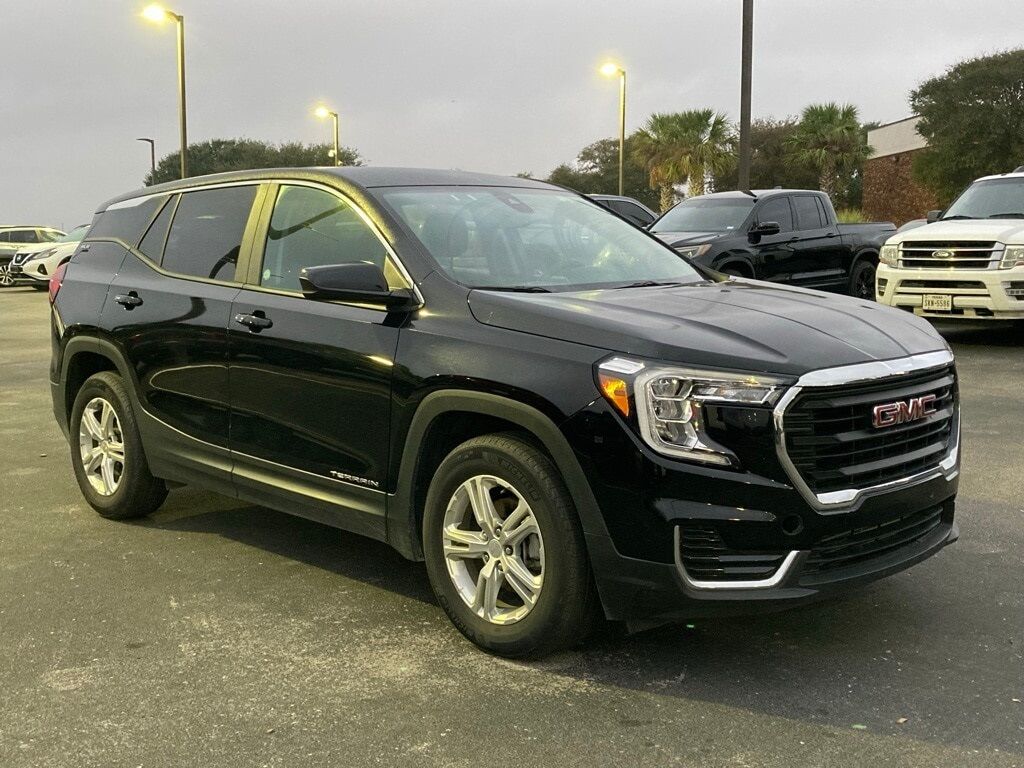 2024 GMC Terrain SLE