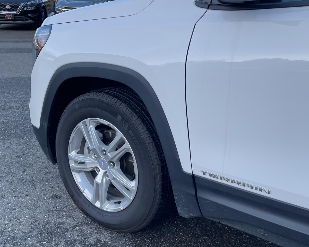 2024 GMC Terrain SLE Sport Utility 4D