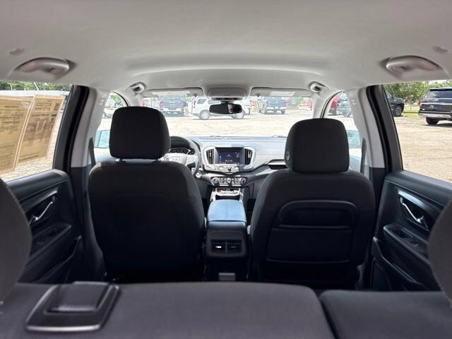 2024 GMC Terrain SLE Carbondale IL