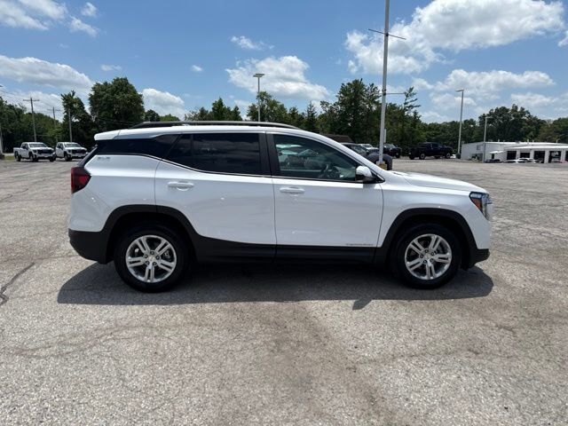 2024 GMC Terrain SLE Carbondale IL