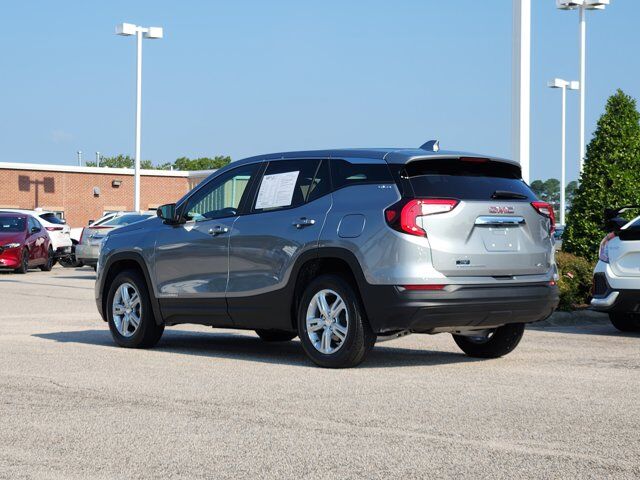 2024 GMC Terrain SLE Wilson NC