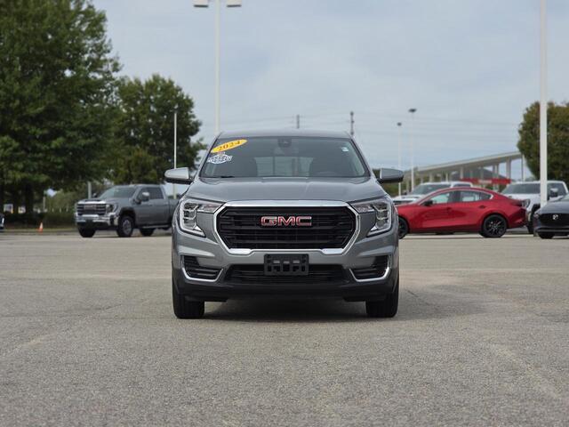 2024 GMC Terrain SLE Wilson NC