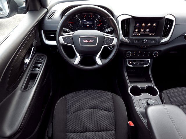 2024 GMC Terrain SLE Wilson NC