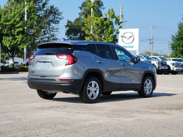 2024 GMC Terrain SLE Wilson NC