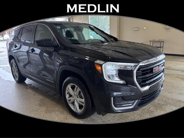 2024 GMC Terrain SLE Wilson NC