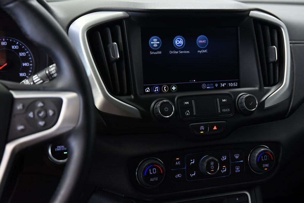 2024 GMC Terrain SLT Akron