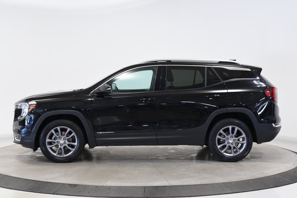 2024 GMC Terrain SLT Akron