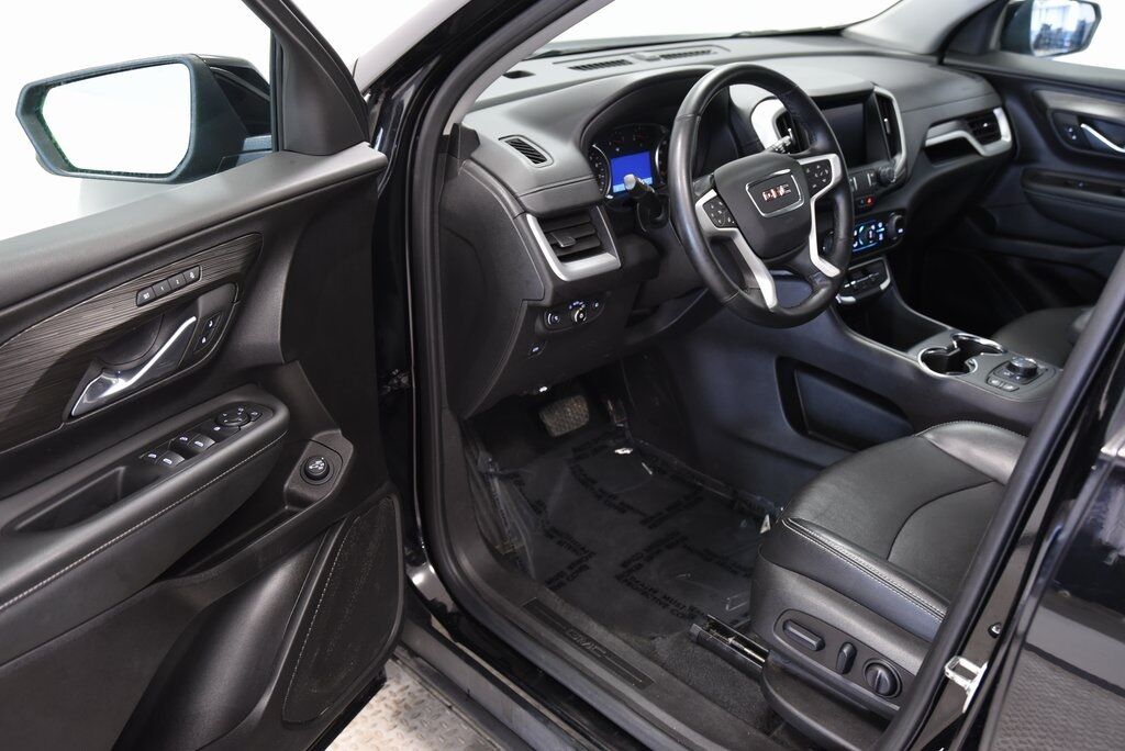 2024 GMC Terrain SLT Akron