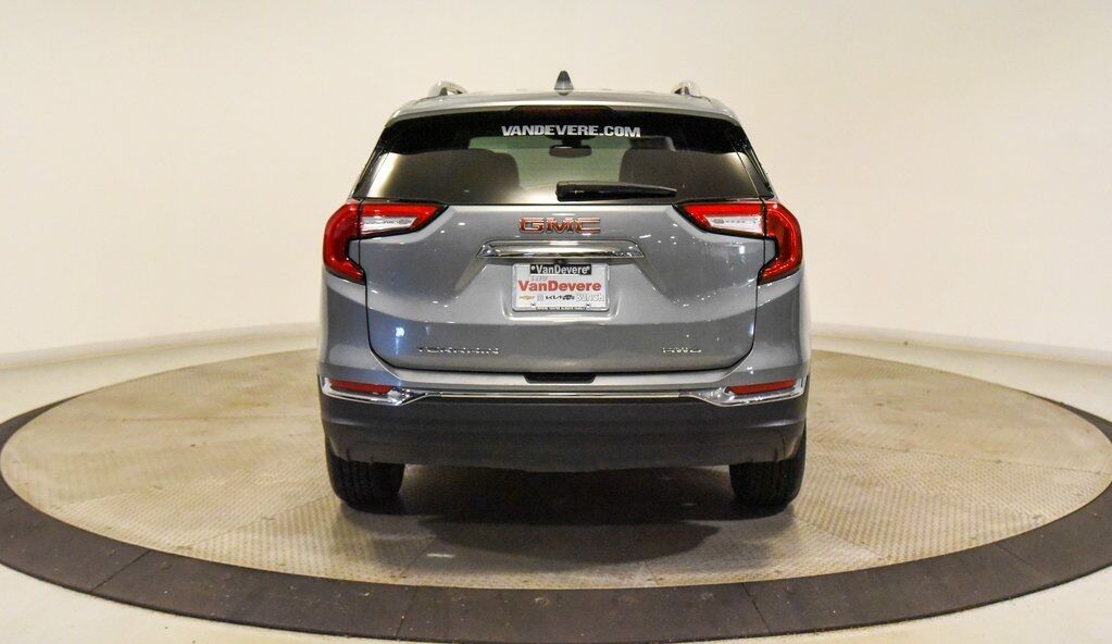 2024 GMC Terrain SLT Akron