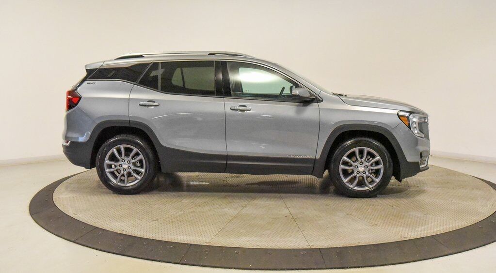 2024 GMC Terrain SLT Akron