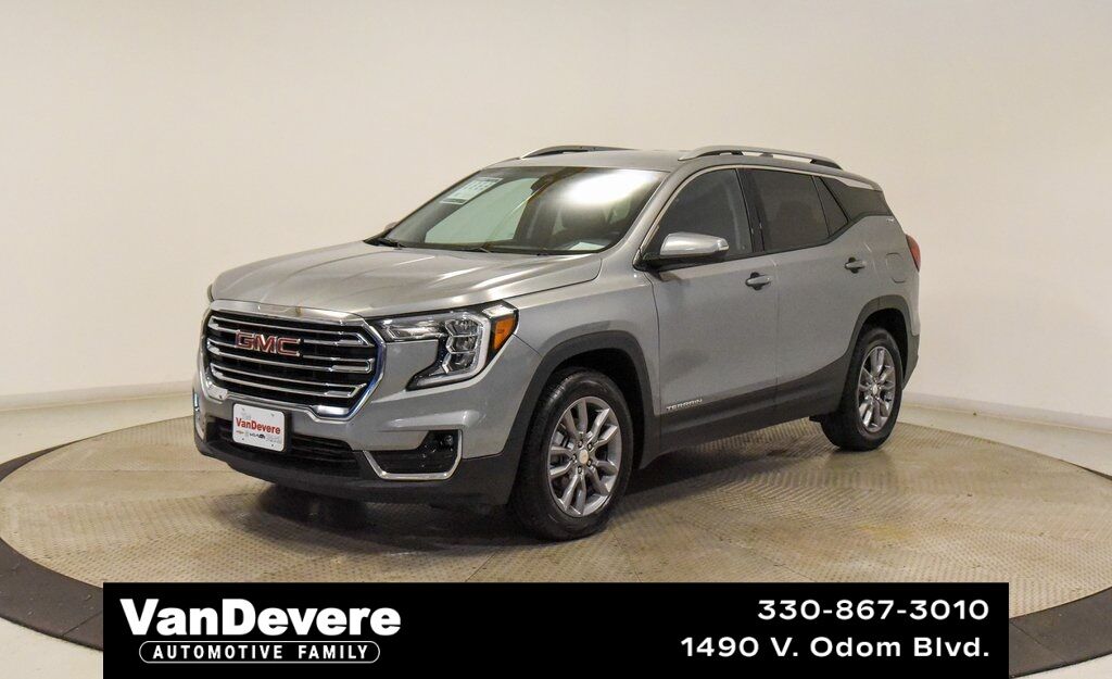 2024 GMC Terrain SLT Akron
