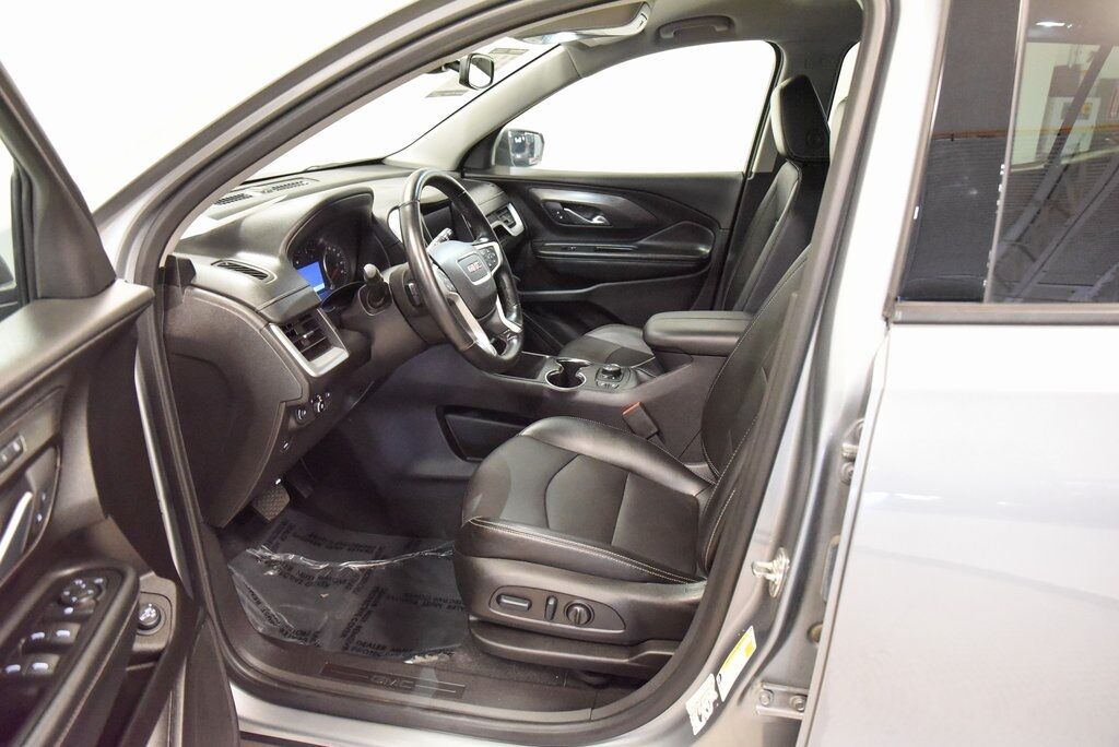 2024 GMC Terrain SLT Akron