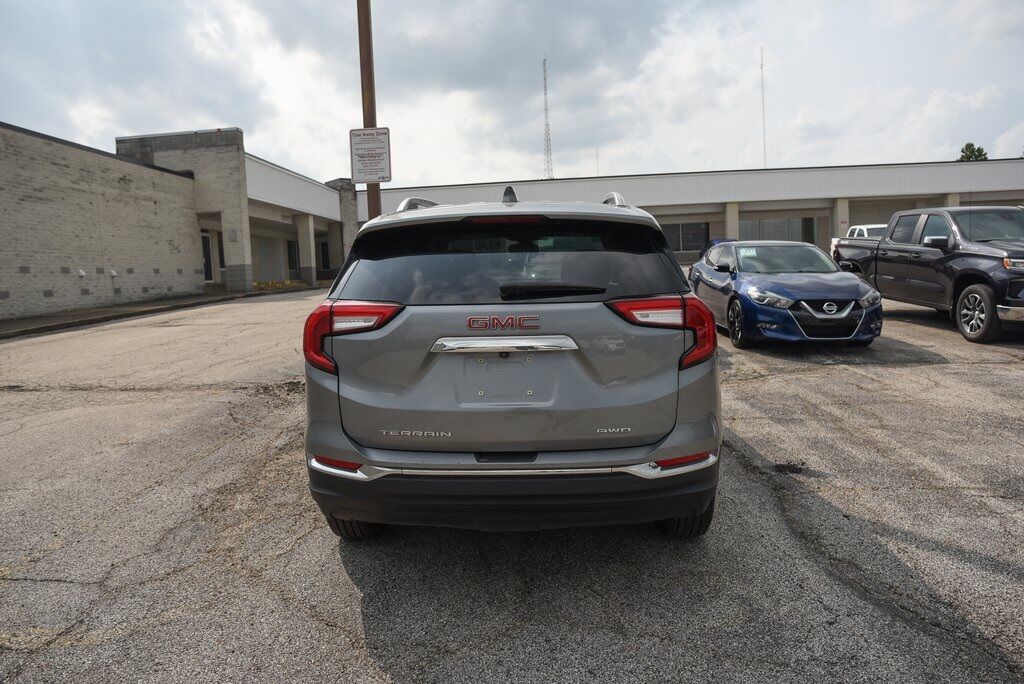 2024 GMC Terrain SLT Akron