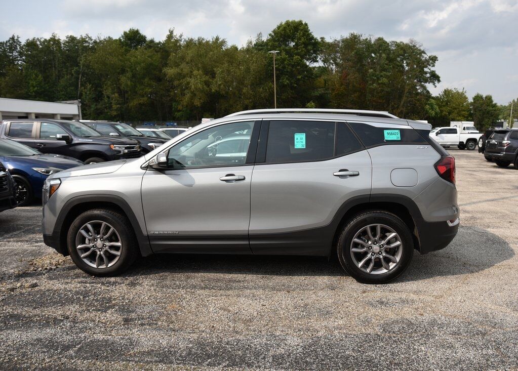 2024 GMC Terrain SLT Akron