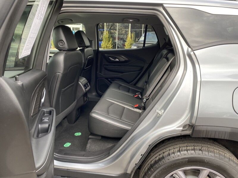 2024 GMC Terrain SLT Springfield PA