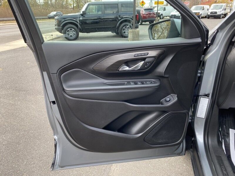 2024 GMC Terrain SLT Springfield PA