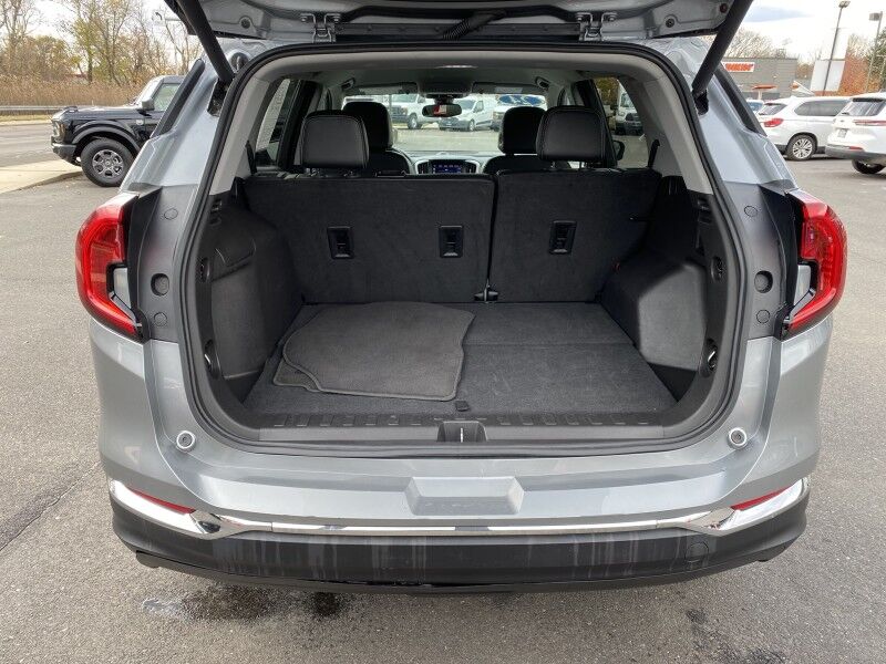 2024 GMC Terrain SLT Springfield PA