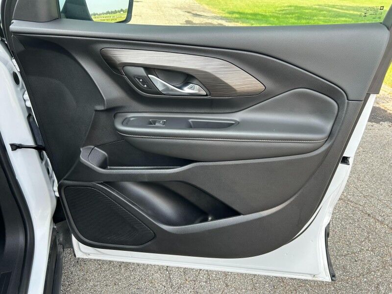 2024 GMC Terrain SLT Harper KS
