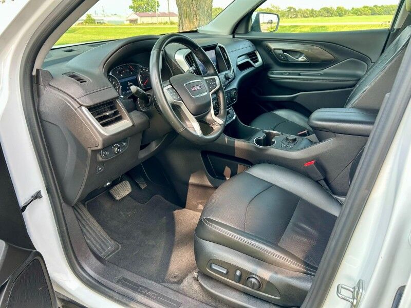 2024 GMC Terrain SLT Harper KS