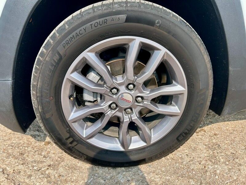 2024 GMC Terrain SLT Harper KS