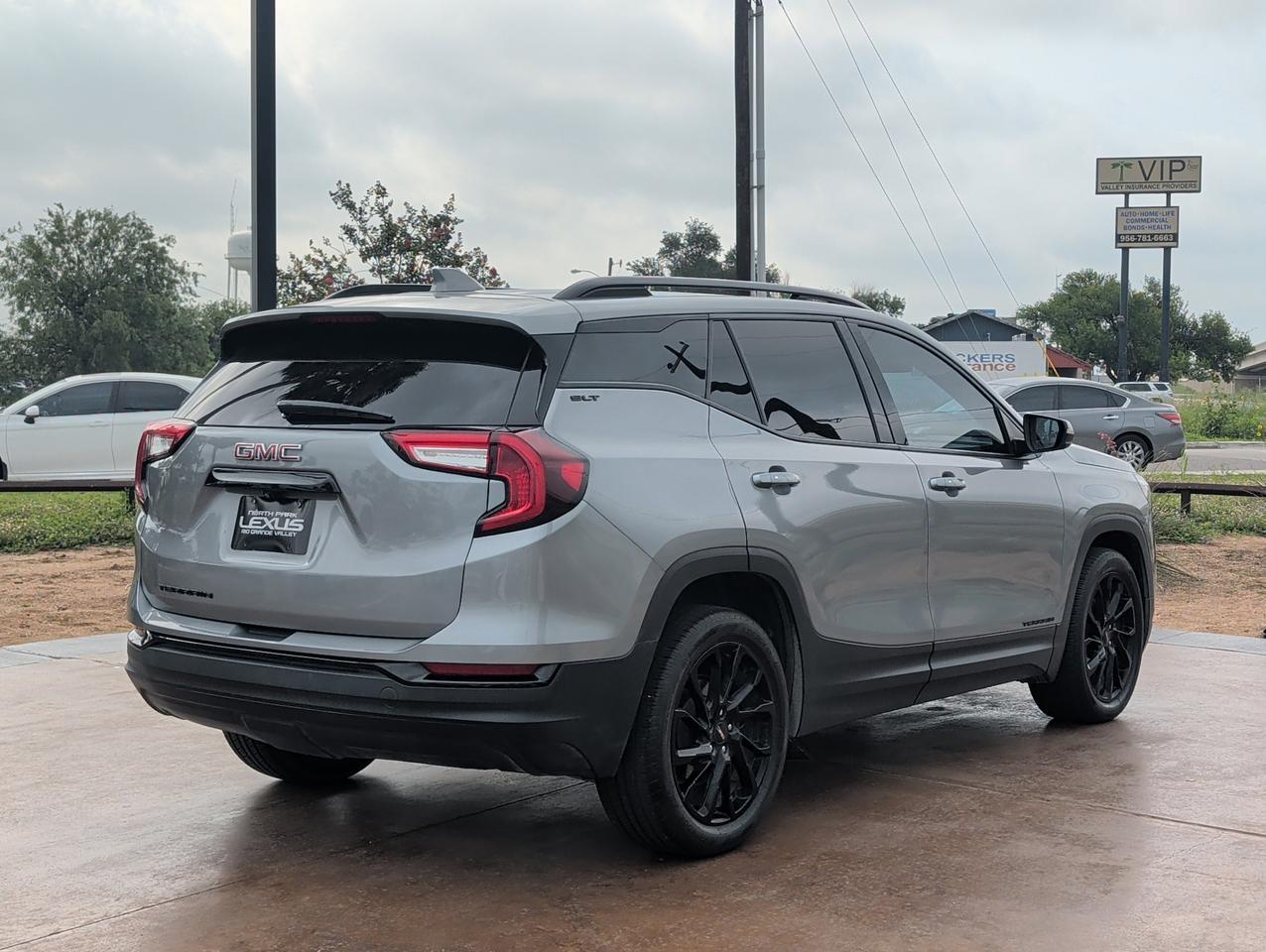 2024 GMC Terrain SLT