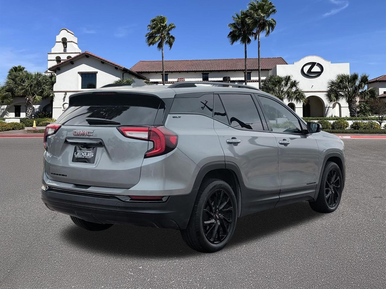 2024 GMC Terrain SLT
