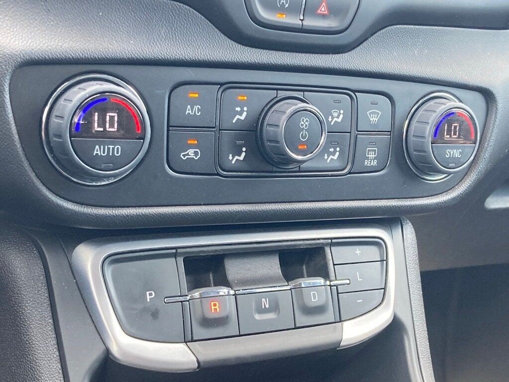 2024 GMC Terrain SLT San Antonio TX
