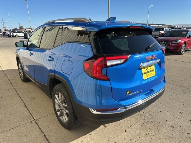 2024 GMC Terrain SLT Watertown SD
