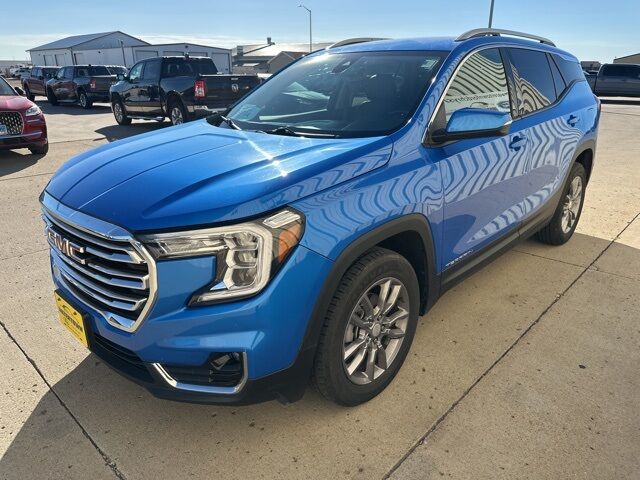 2024 GMC Terrain SLT Watertown SD