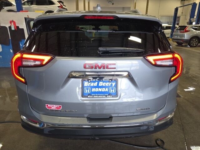 2024 GMC Terrain SLT West Burlington IA 2024 GMC Terrain SLT West Burlington IA