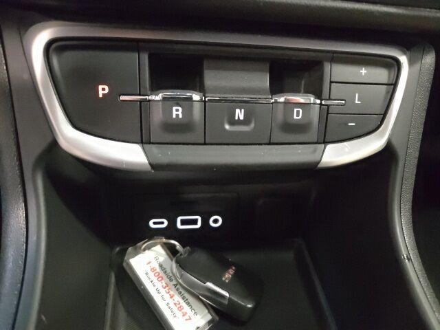 2024 GMC Terrain SLT West Burlington IA 2024 GMC Terrain SLT West Burlington IA