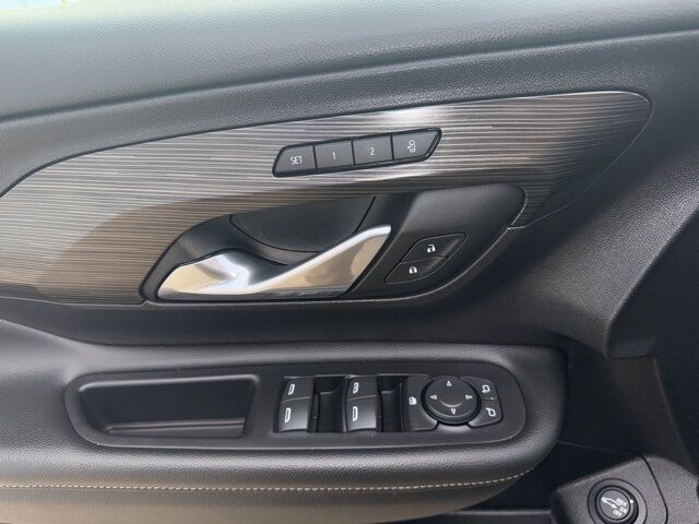 2024 GMC Terrain SLT West Burlington IA 2024 GMC Terrain SLT West Burlington IA