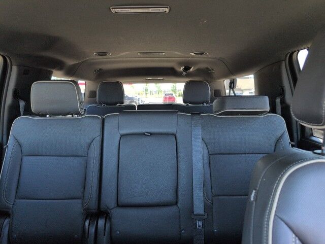 2024 GMC YUKON SLT Grande Prairie AB