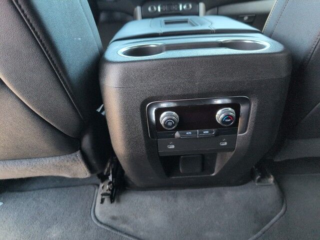 2024 GMC YUKON SLT Whitecourt AB