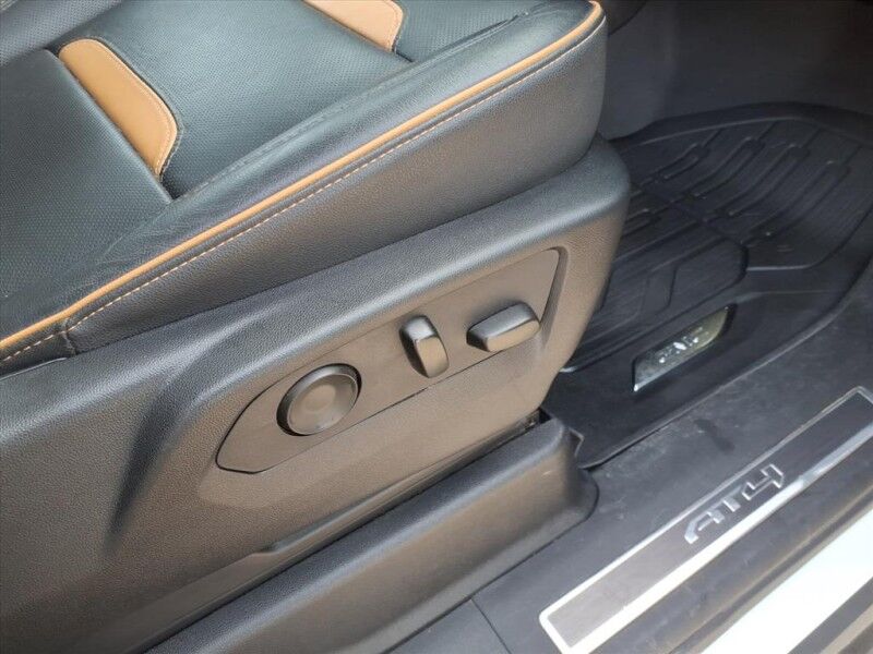 2024 GMC Yukon AT4 Del Rio TX