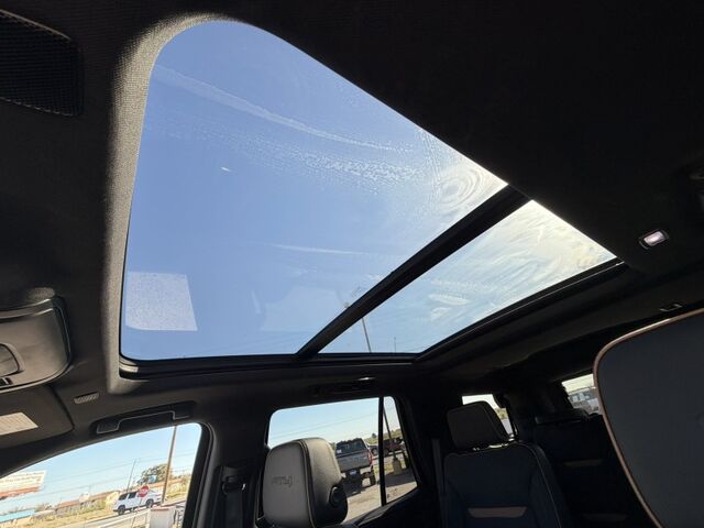 2024 GMC Yukon AT4  TX