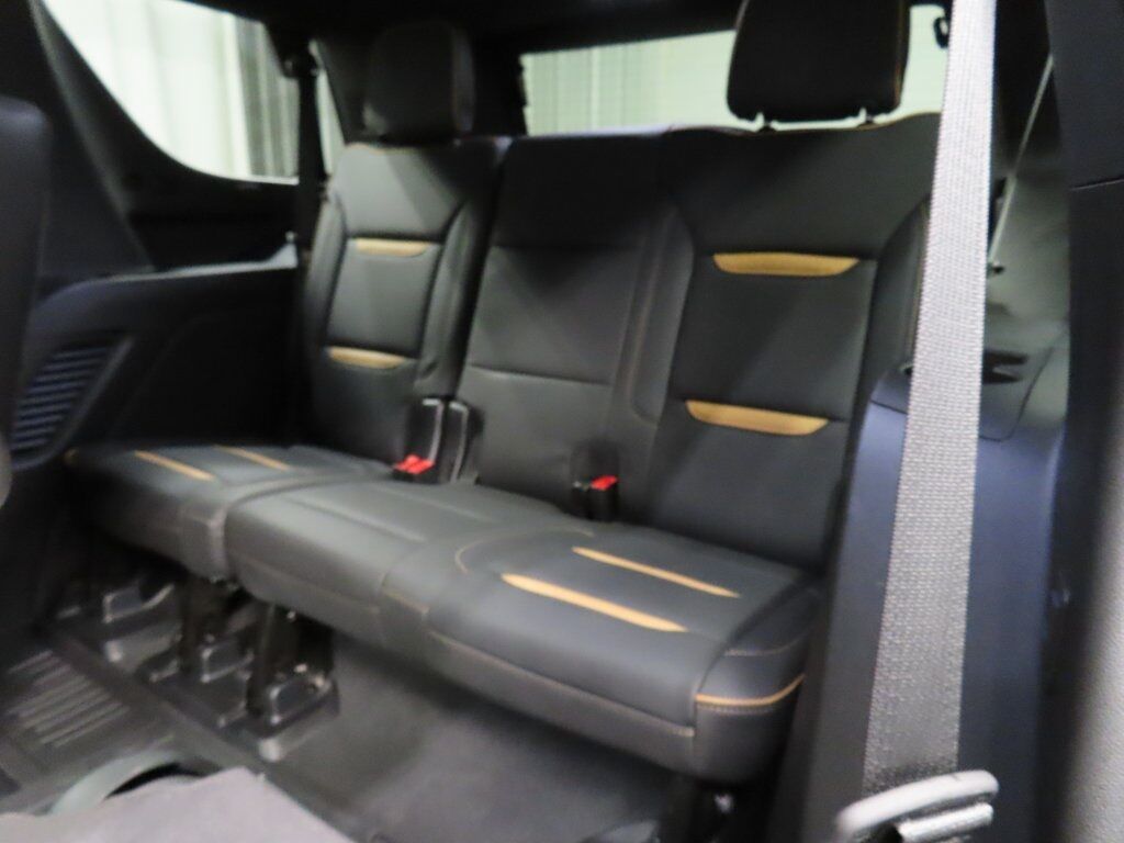 2024 GMC Yukon AT4 4WD 7 Passenger Fond du Lac WI