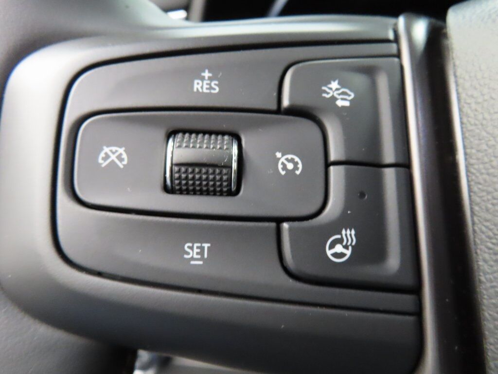 2024 GMC Yukon AT4 4WD 7 Passenger Fond du Lac WI